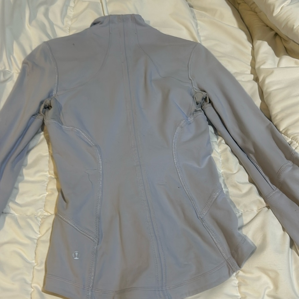 Lulu define jacket